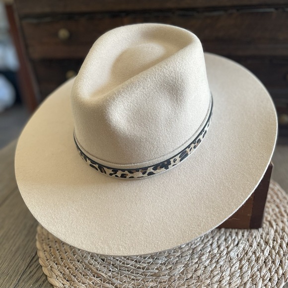 NWOT WYETH Women's Wool Leather-Trimmed 3 1/2"Brim Rancher Cream Adjustable BOHO - Picture 1 of 10